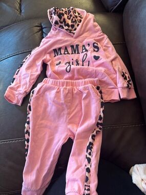 Pink "Mama's Girl" Hooded Sweatshirt & Jogger Set with Leopard Trim